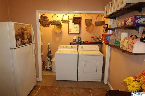 214 NE 7th Ave, Arab, AL 35016 photo 24