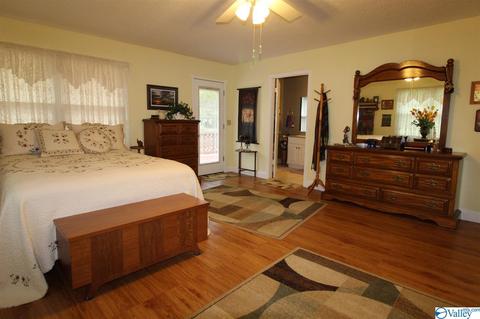 214 NE 7th Ave, Arab, AL 35016 photo 14