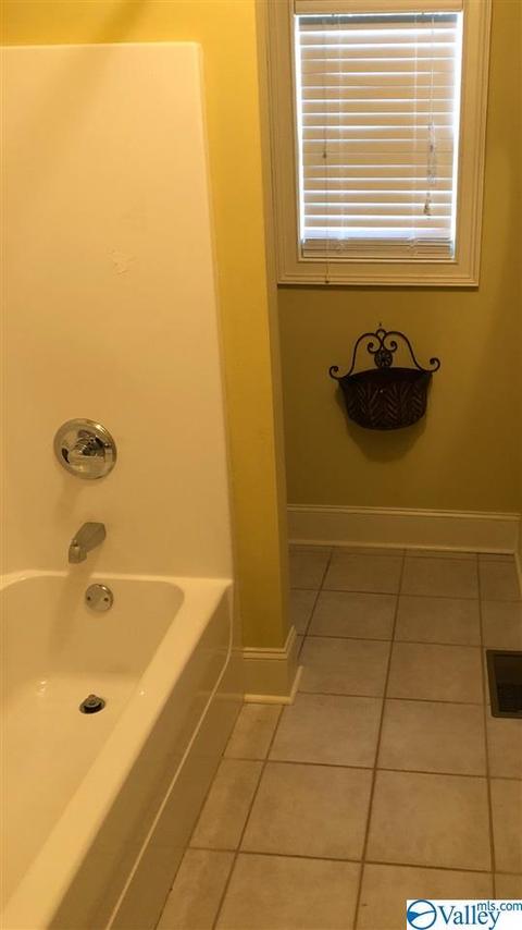 20089 Executive Dr, Tanner, AL 35671 photo 33