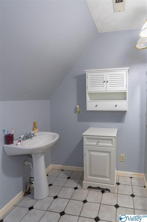 7928 County Road 221, Trinity, AL 35673 photo 38
