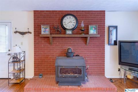 7928 County Road 221, Trinity, AL 35673 photo 10