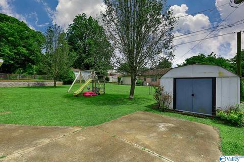 902 E Forrest St, Athens, AL 35611 photo 4