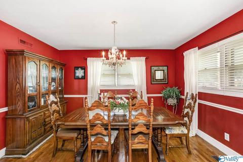 902 E Forrest St, Athens, AL 35611 photo 16