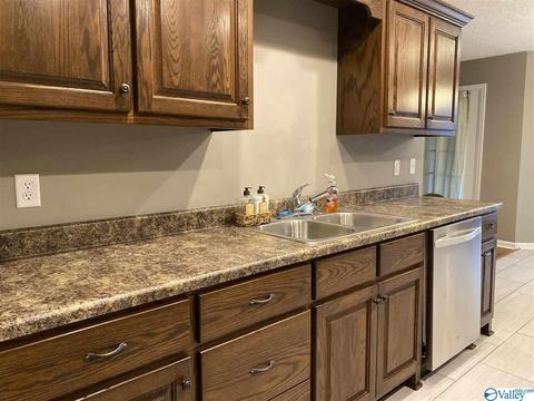 2092 Keenum Dr, Southside, AL 35907 photo 4