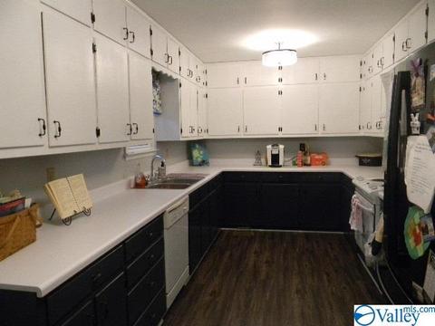 543 Thomas Rd, Laceys Spring, AL 35754 photo 19