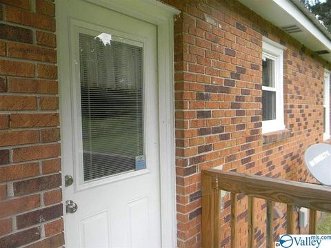 543 Thomas Rd, Laceys Spring, AL 35754 photo 5
