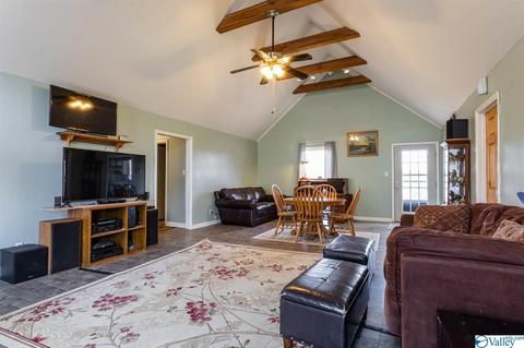 350 County Road 360, Trinity, AL 35673 photo 4