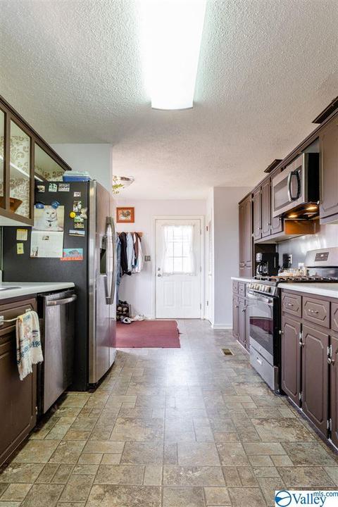 350 County Road 360, Trinity, AL 35673 photo 7