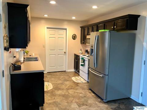 2055 Keenum Dr, Southside, AL 35907 photo 4