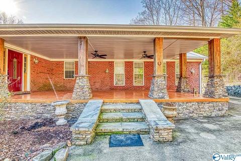 668 Lingerlost Rd, Killen, AL 35645 photo 3