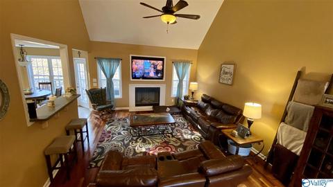 111 Fuller Dr, Glencoe, AL 35905 photo 2