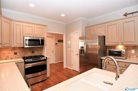 2065 Clinton Pl, Hokes Bluff, AL 35903 photo 14