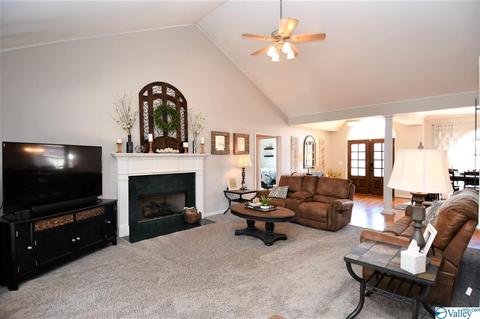 2065 Clinton Pl, Hokes Bluff, AL 35903 photo 11