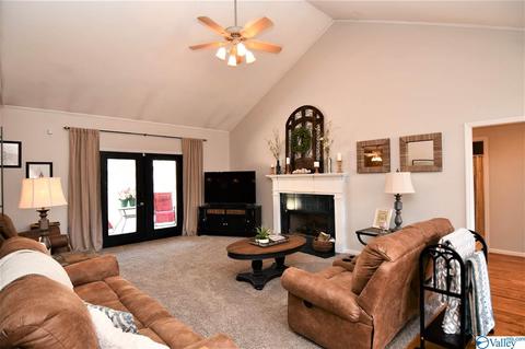 2065 Clinton Pl, Hokes Bluff, AL 35903 photo 8