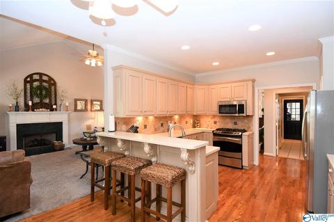 2065 Clinton Pl, Hokes Bluff, AL 35903 photo 13