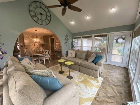 335 Ray St, Centre, AL 35960 photo 18