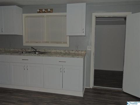 105 Robert St, Centre, AL 35960 photo 11