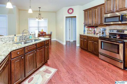 125 Maplebrook Dr, Madison, AL 35756 photo 6