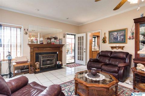 143 Dee Ann Rd, Trinity, AL 35673 photo 5