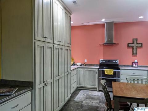 1171 S Main St, Section, AL 35771 photo 6