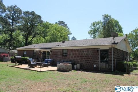 654 Ruby Johnson Dr, Scottsboro, AL 35769 photo 23