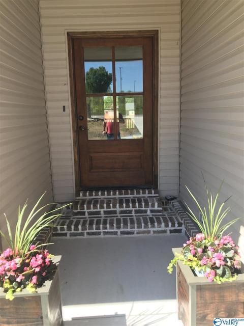 205 Rustic Trl, Grant, AL 35747 photo 3
