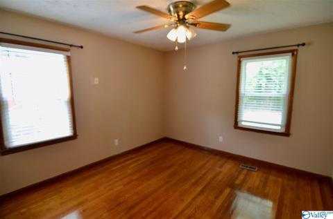 105 Wright Cir, Gadsden, AL 35901 photo 11