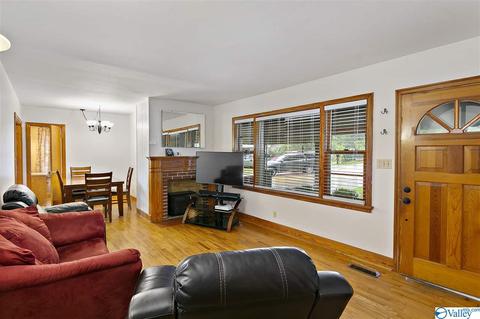 503 Coman St, Athens, AL 35611 photo 4