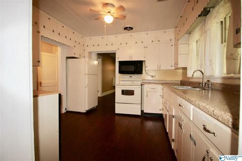 1104 E Main St, Centre, AL 35960 photo 6