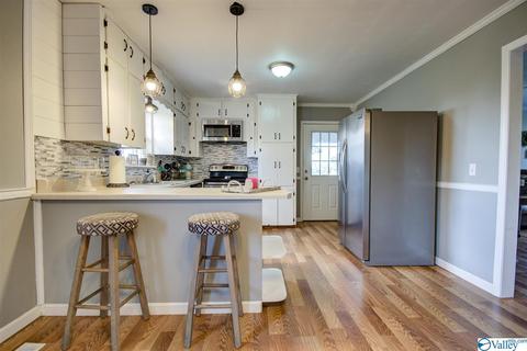 211 Babe Wright Rd, Grant, AL 35747 photo 8