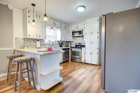 211 Babe Wright Rd, Grant, AL 35747 photo 9