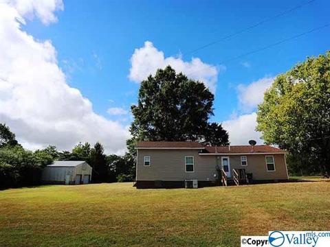 48 County Road 300, Trinity, AL 35673 photo 3