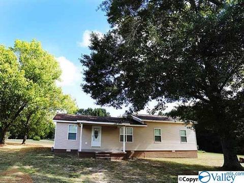 48 County Road 300, Trinity, AL 35673 photo 1
