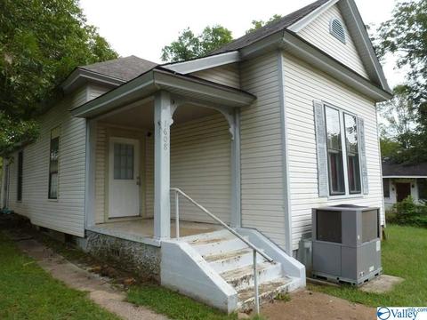 1608 E 26th St, Sheffield, AL 35660 photo 1