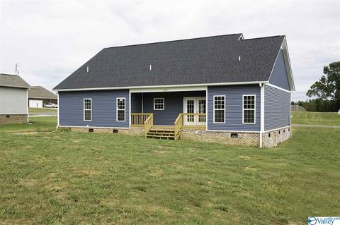 35 Lashae Loop, Grant, AL 35747 photo 6