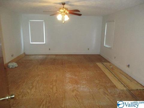 830 E Main St, Glencoe, AL 35905 photo 12