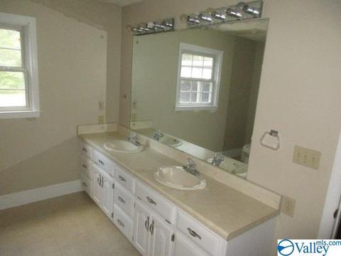 830 E Main St, Glencoe, AL 35905 photo 14