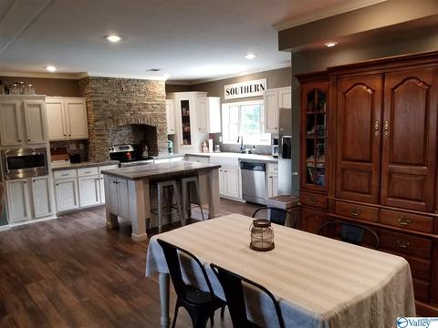 196 Mccutcheon Loop Rd, Laceys Spring, AL 35754 photo 7