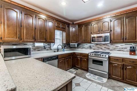 535 Ashley Dr, Grant, AL 35747 photo 5