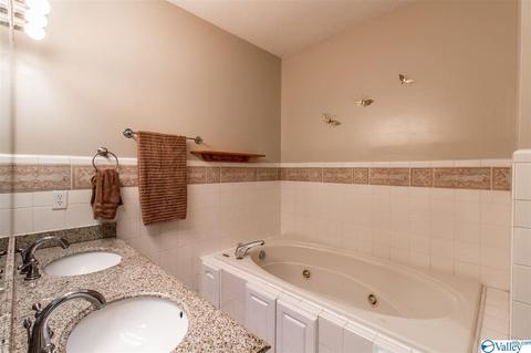 535 Ashley Dr, Grant, AL 35747 photo 23