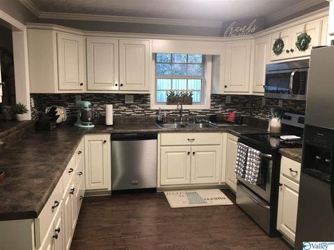 85 Meadow Crest Dr, Trinity, AL 35673 photo 5