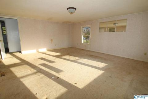 2576 Mat Morrow Rd, Arab, AL 35016 photo 2