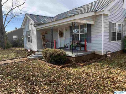 5541 Hunter Ln, Tanner, AL 35671 photo 1