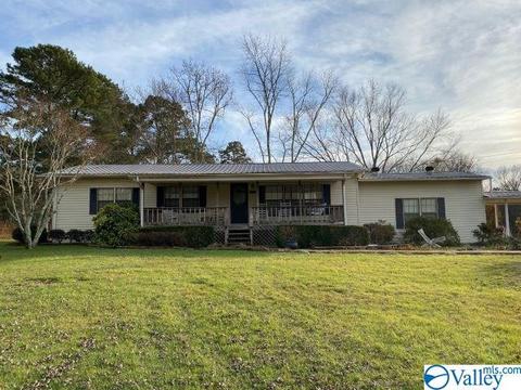 91 Click Dr, Grant, AL 35747 photo 1