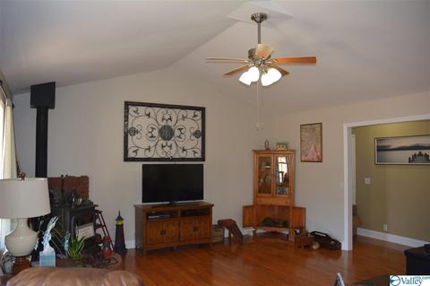 471 County Road 224, Dutton, AL 35744 photo 4