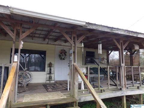 2026 Simpson Point Rd, Grant, AL 35747 photo 2