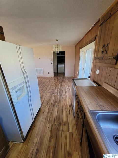 304 Brian Dr, Ardmore, AL 35739 photo 4