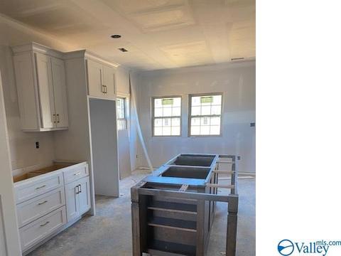 22580 Sharp Rd, Athens, AL 35613 photo 7