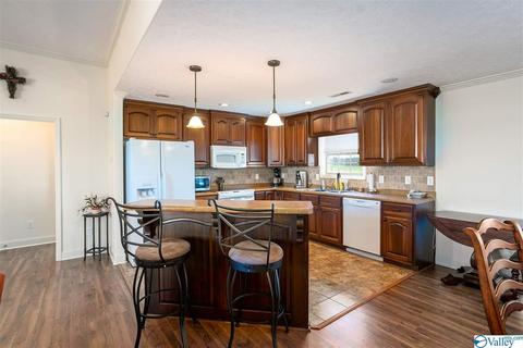 17462 Bridgeforth Rd, Tanner, AL 35671 photo 3