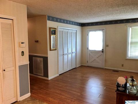 769 Hampton Rd, Southside, AL 35907 photo 4